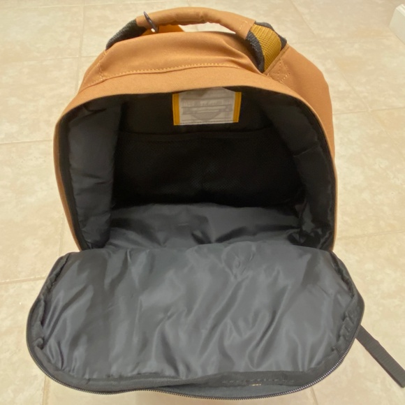 (Sold)Carhartt Unisex Insulated Two Compartment 24-Can Cooler Backpack Brown - Picture 3 of 10